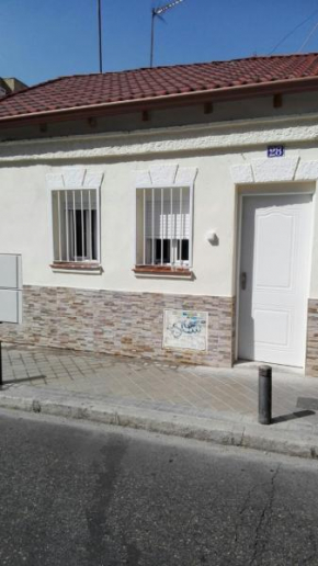 Casita en la calle Tablada de 2 dormitorios